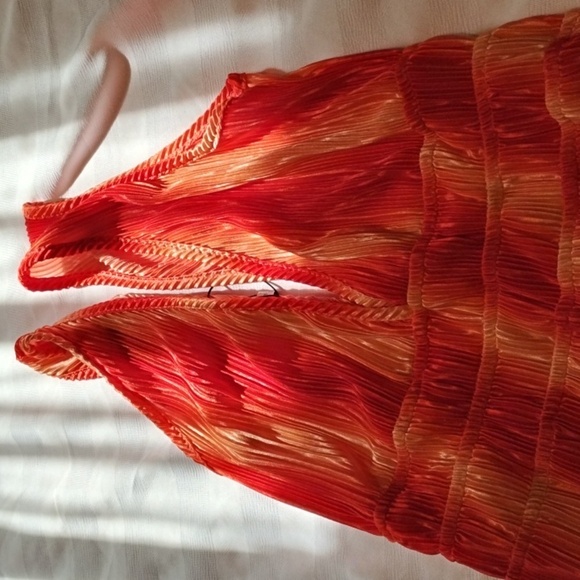 Fashion Nova Women's Sunset Cruise Plisse Jumpsuit, Size: S, NWT - Picture 14 of 15